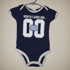 UNC UNIVERSITY OF NORTH CAROLINA PRO EDGE SIZE 6/9 MONTHS